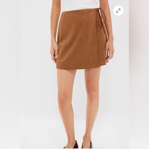 Tuckernuck brown suede skirt size 4